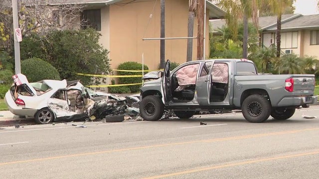 Close call for mom and daughter amidst fatal Valley Glen crash: 'My guardian angel'
