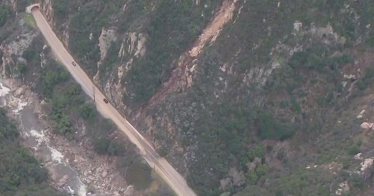 Section of PCH in Malibu officially reopens after mudslide | FOX 11 Los ...