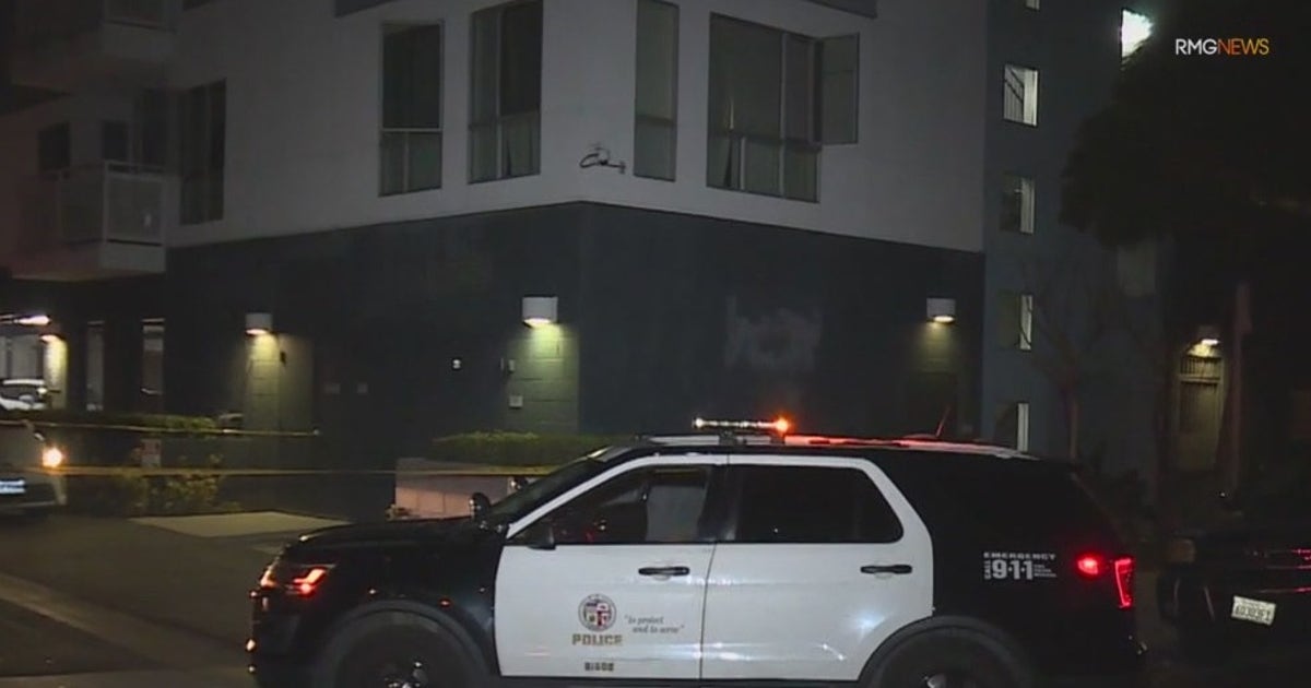 Man shot to death in South LA | FOX 11 Los Angeles
