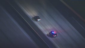 Speeding Kia gets away from cops in LA County chase on 405