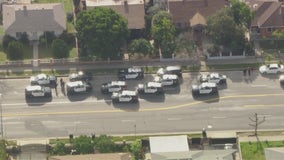 LAPD officer shot in Pacoima