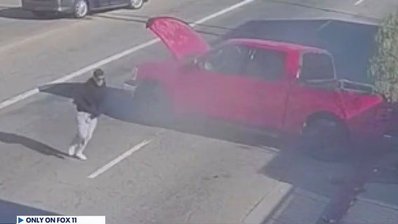 Dramatic LA police chase ends in crash outside Boyle Heights tow truck business