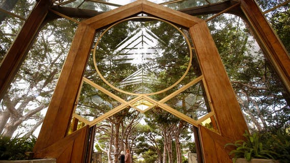 Famed LA chapel closes due to damages