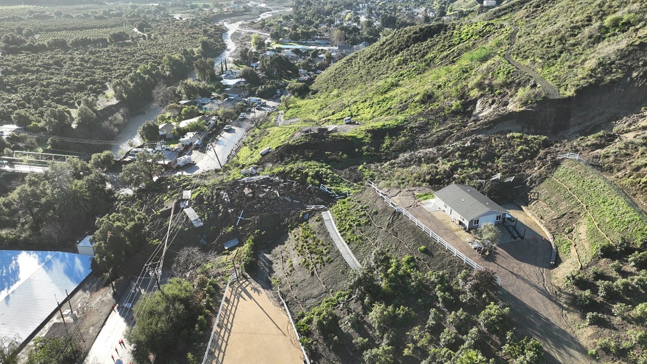 Massive Ventura County landslide shuts down portion of CA-150