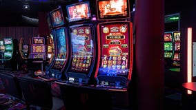Slot player hits jackpot three times in a row and walks away with massive pay out