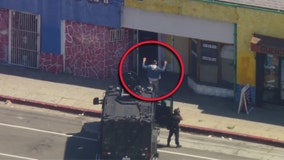 Alleged murder suspect arrested after barricading inside Gardena bar following police chase