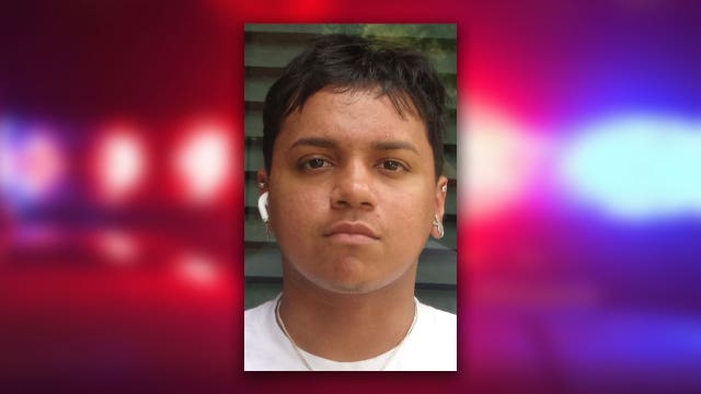 Registered sex offender posed as teen online to prey on underage girls, authorities say