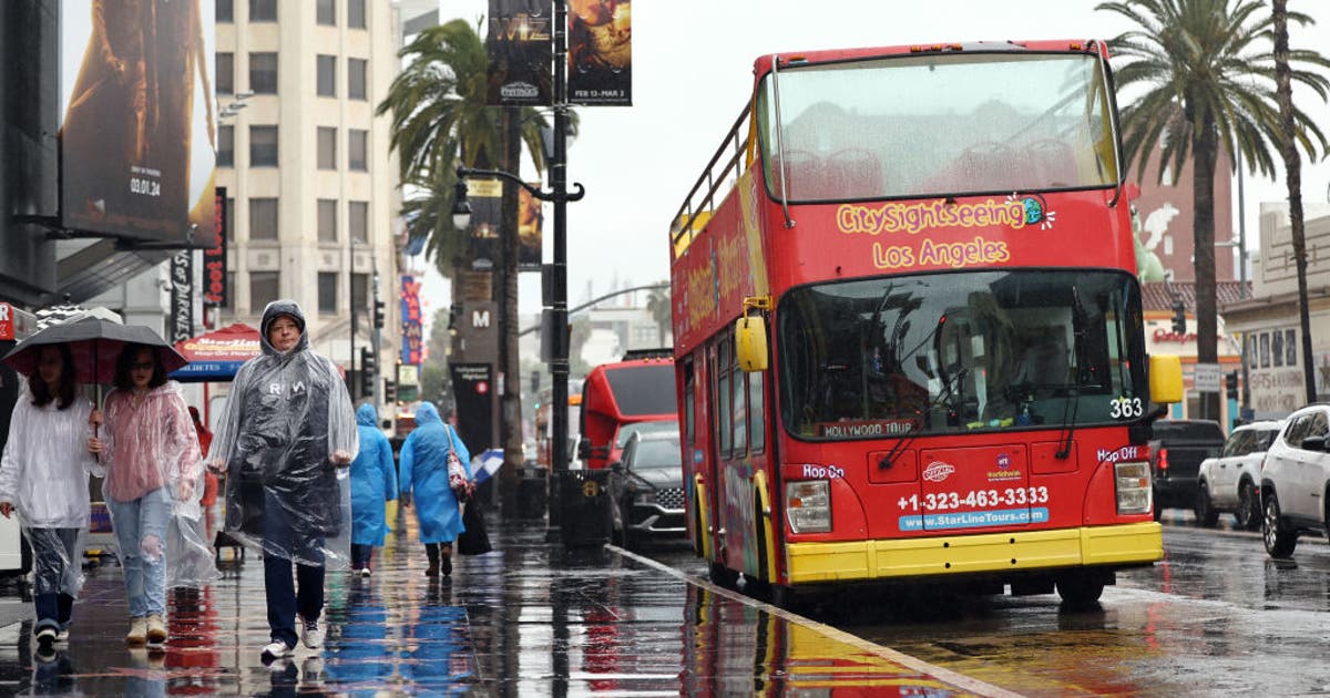 Rain, low-elevation snow hit SoCal as cold spring storm moves in | FOX ...