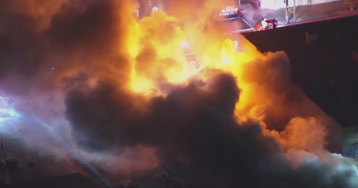 Major emergency fire erupts in downtown LA | FOX 11 Los Angeles