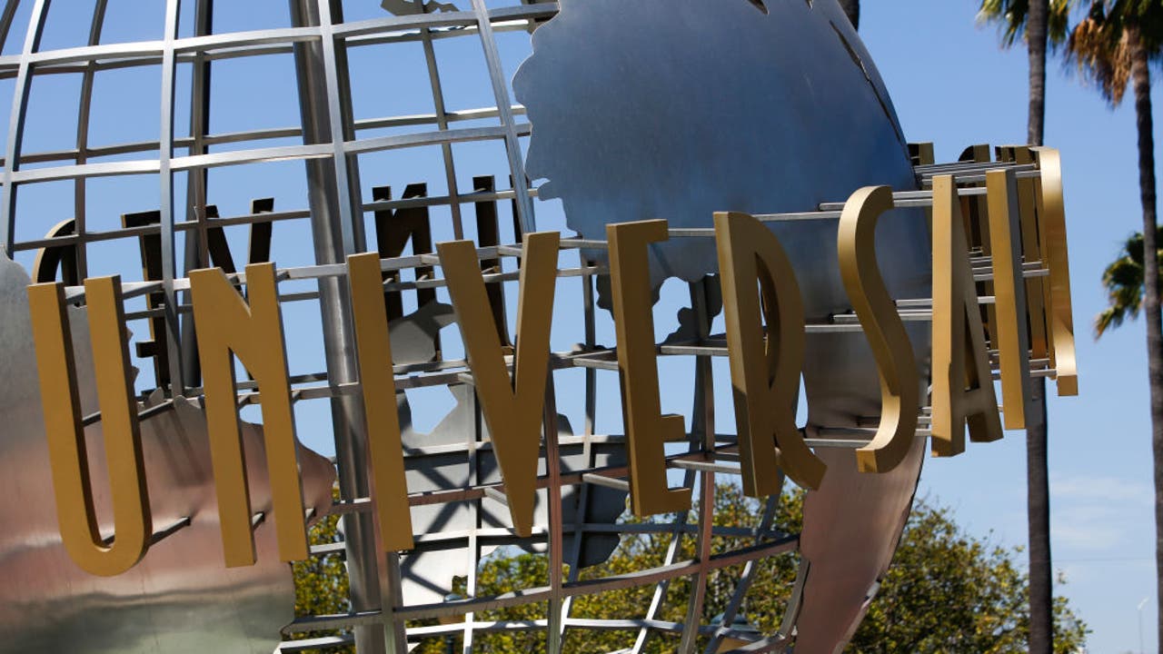 15 injured in trolley accident at Universal Studios Hollywood