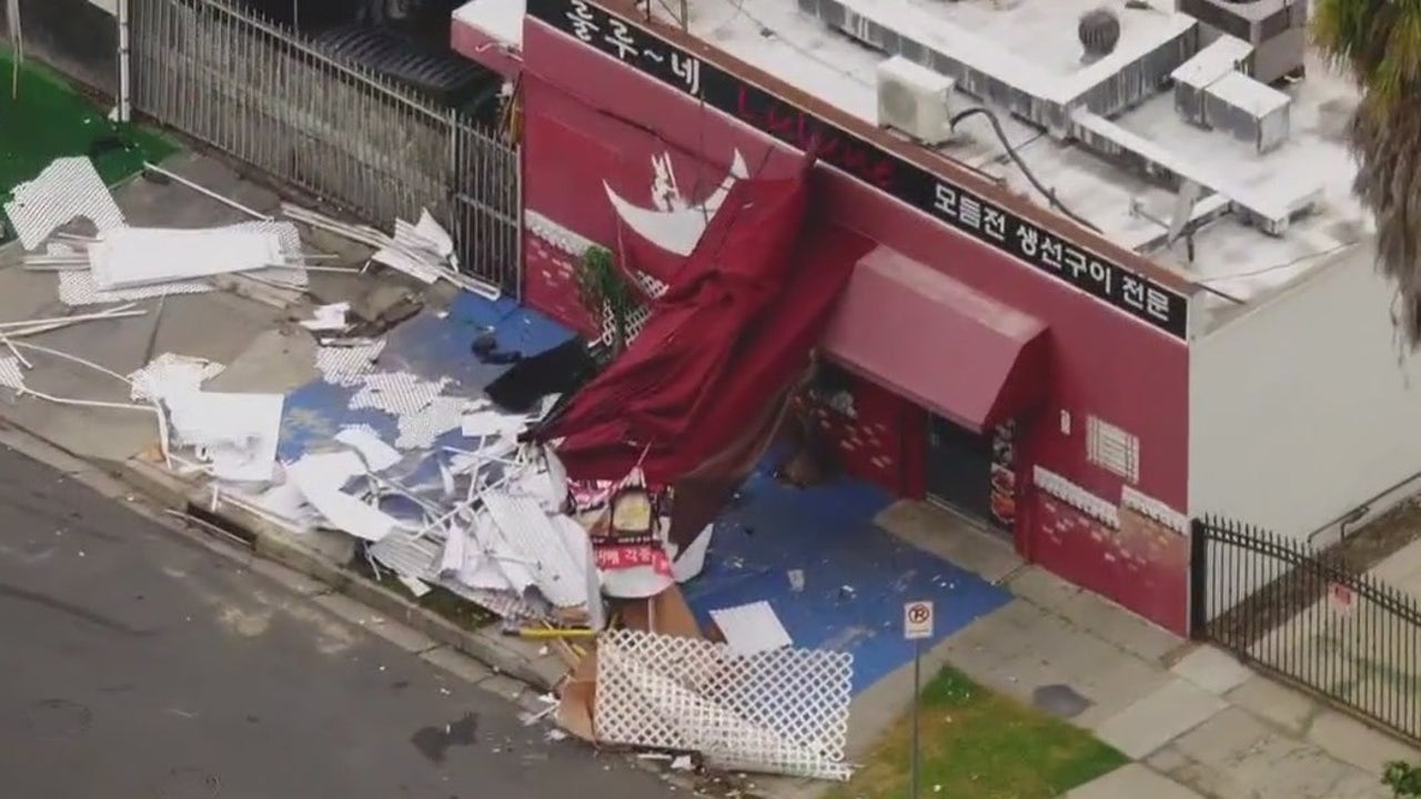 LA restaurant damaged after vehicle plows into patio