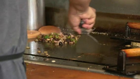 California minimum wage shocks fast food workers as restaurant closes: 'Only the beginning,' ex-manager warns