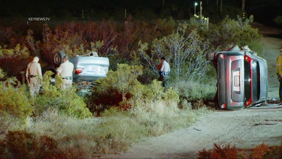 5 people killed in 2-car crash outside Lancaster