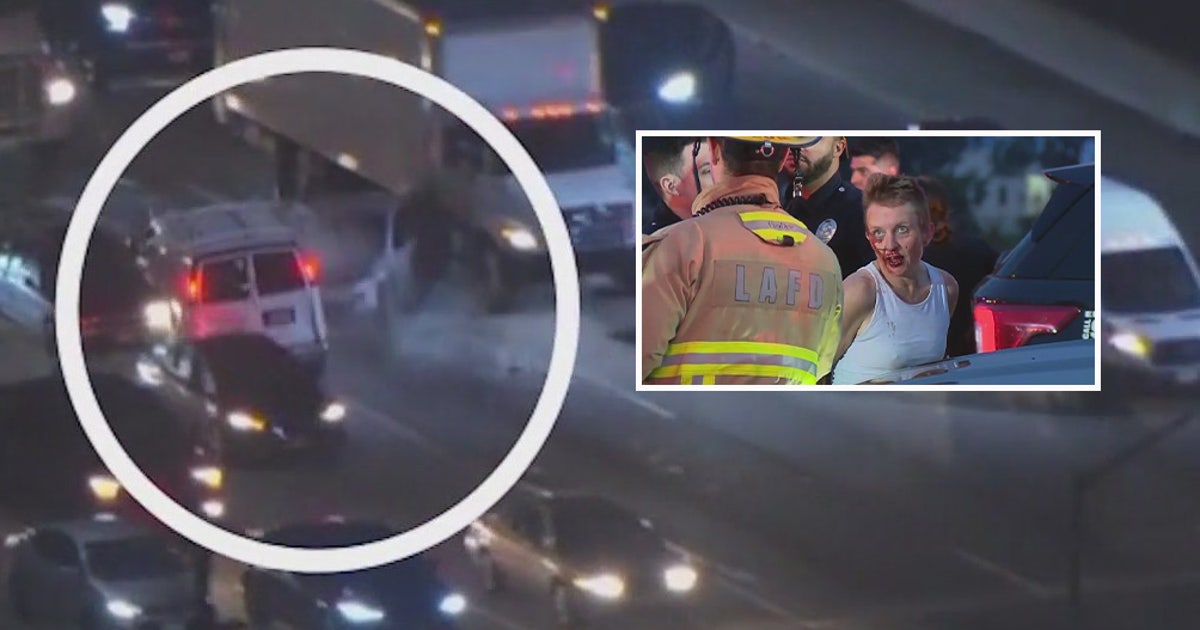 LA police chase ends in multi-vehicle crash on 405 Freeway | FOX 11 Los ...
