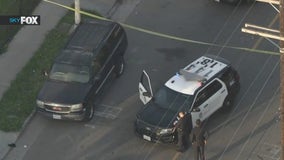 Police shoot, kill man armed with knife in South LA