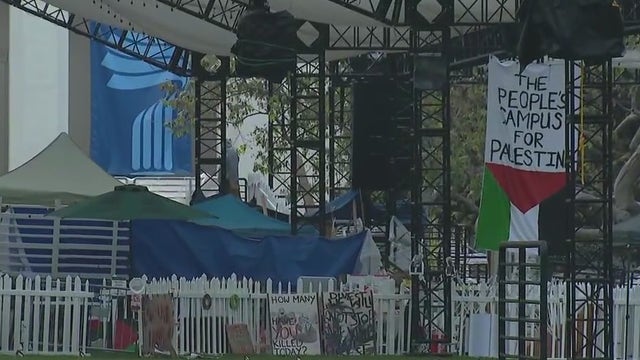 Pomona College moves commencement ceremony off campus amid protest near graduation stage