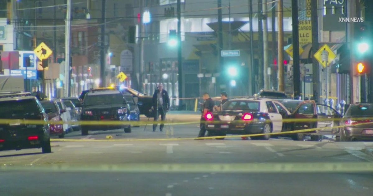 1 dead, 2 injured in downtown LA car-to-car shooting | FOX 11 Los Angeles