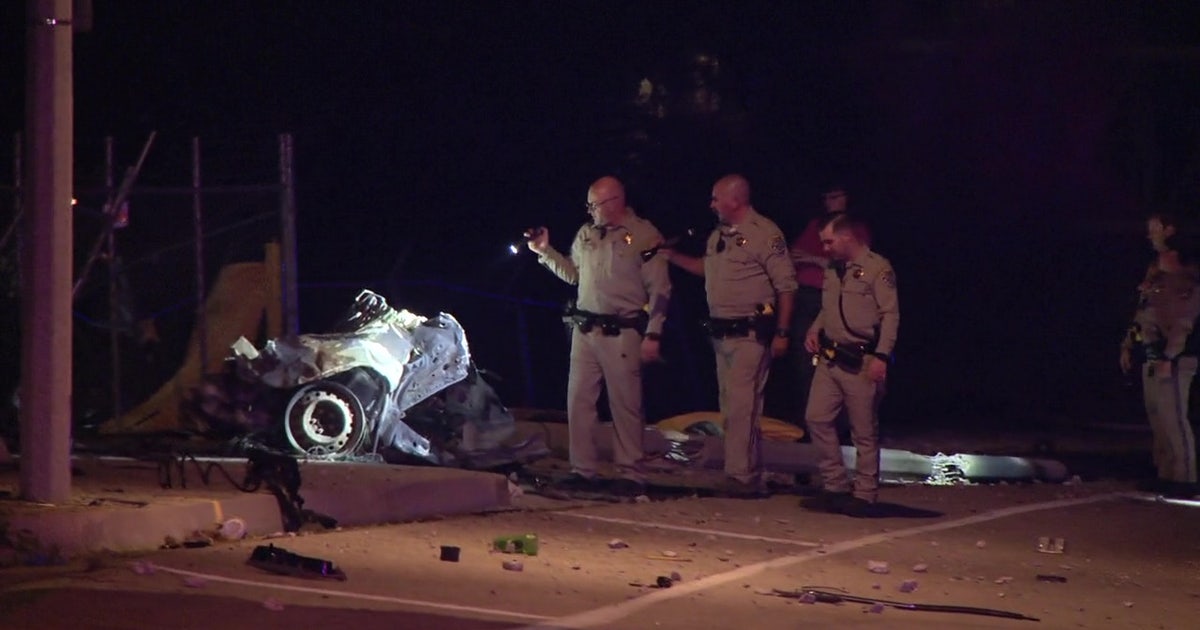 Teen arrested on suspicion of DUI in crash that left 3 dead in Castaic ...