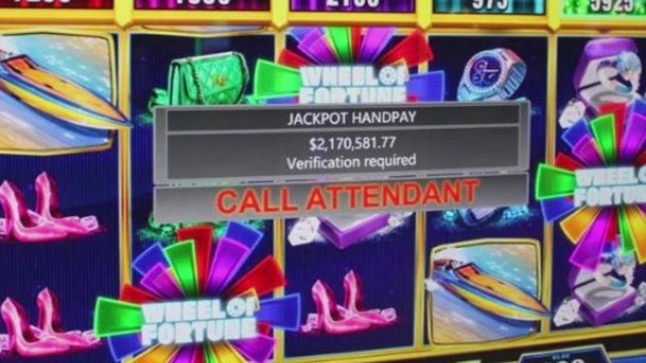 Vegas slots player hits  million jackpot on  bet