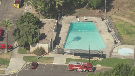 20 children pulled from pool in hazmat scare in Riverside; 2 kids hospitalized