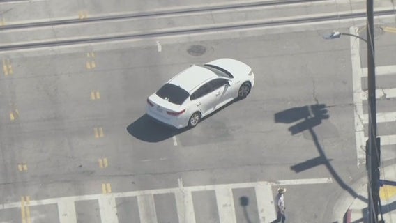 Up to 6 suspects on the run after police chase across LA