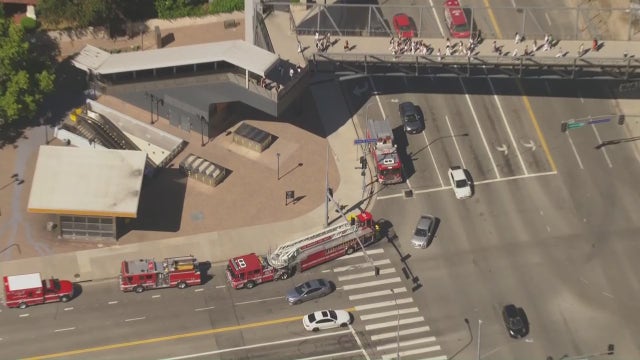 Man dies on Metro tracks in North Hollywood; not hit by train