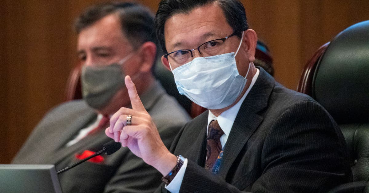 Calls grow for OC Supervisor Andrew Do to resign | FOX 11 Los Angeles