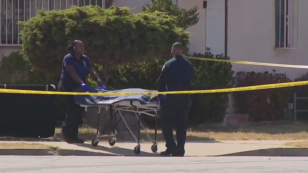 Double murder in Carson under investigation