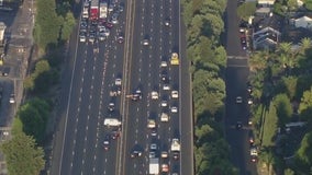 Pedestrian killed on 101 Freeway in Woodland Hills