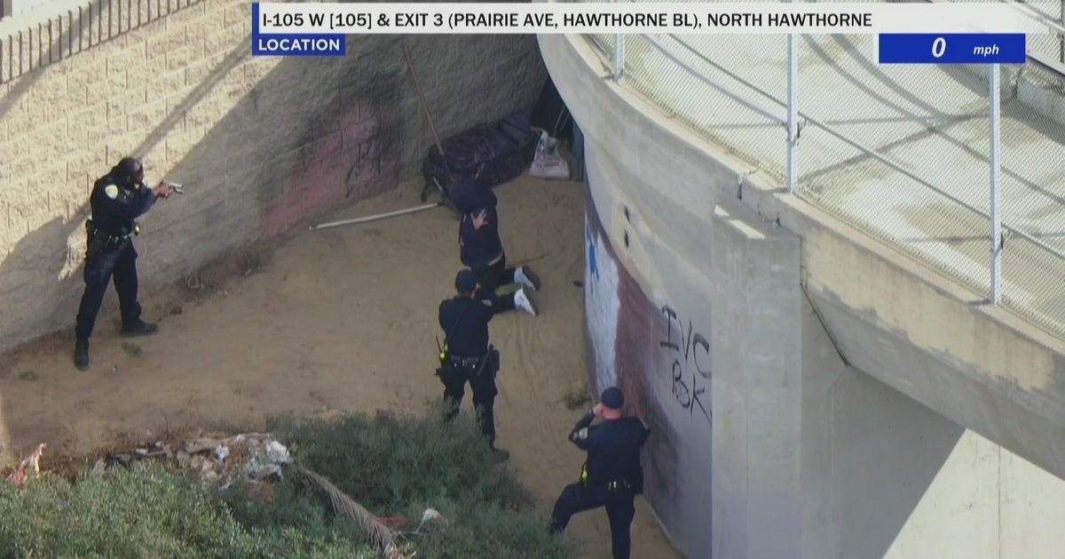 Woman in stolen SUV arrested after pursuit in LA County | FOX 11 Los ...