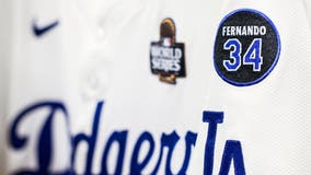 Dodgers unveil uniform patch honoring Fernando Valenzuela