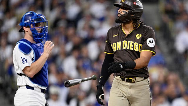 Dodgers drop Game 2 to San Diego Padres; best-of-5 series now even at 1-1