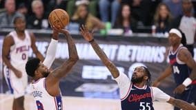 Clipper fans greet Paul George with boos during Sixer star's homecoming game in LA