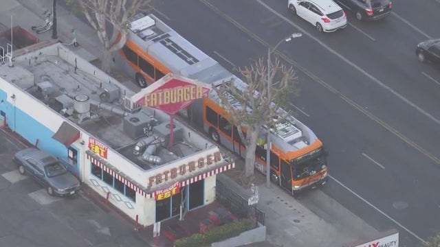 Metro bus driver shot by ex-boyfriend in Hollywood, police say