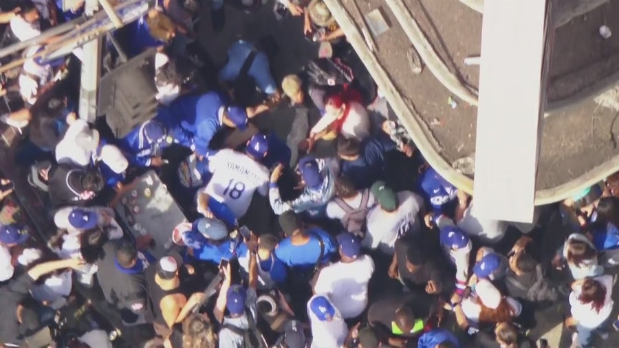 Dodgers fan hospitalized after falling off roof during World Series celebration