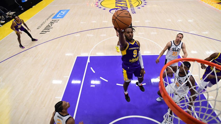 Bronny James scores 6 points in NBA G League debut FOX 11 Los Angeles