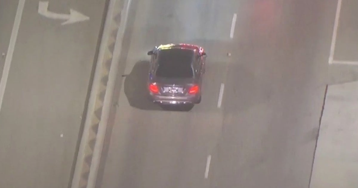 Driver leads police chase across LA County's South Bay neighborhoods ...