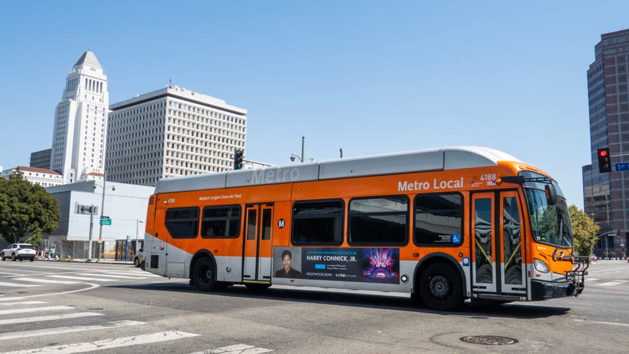 Metro buses all now equipped with protective barriers for drivers