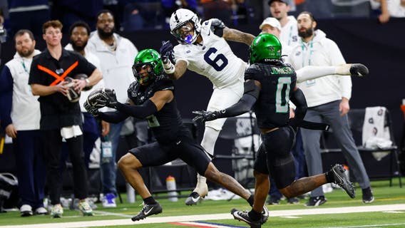 Ohio State to host Tennessee in first-round showdown to decide No. 1 Oregon’s Rose Bowl matchup