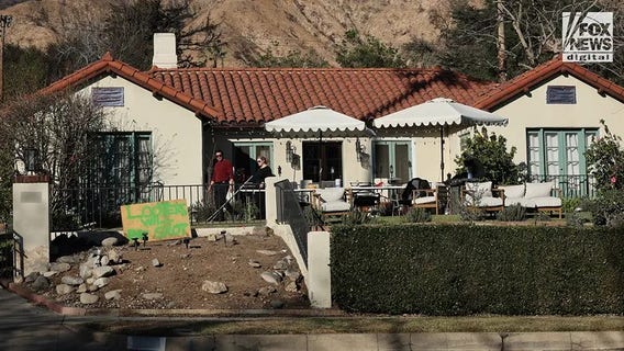 Los Angeles wildfires: Armed homeowners patrol for looters inside evacuation zone