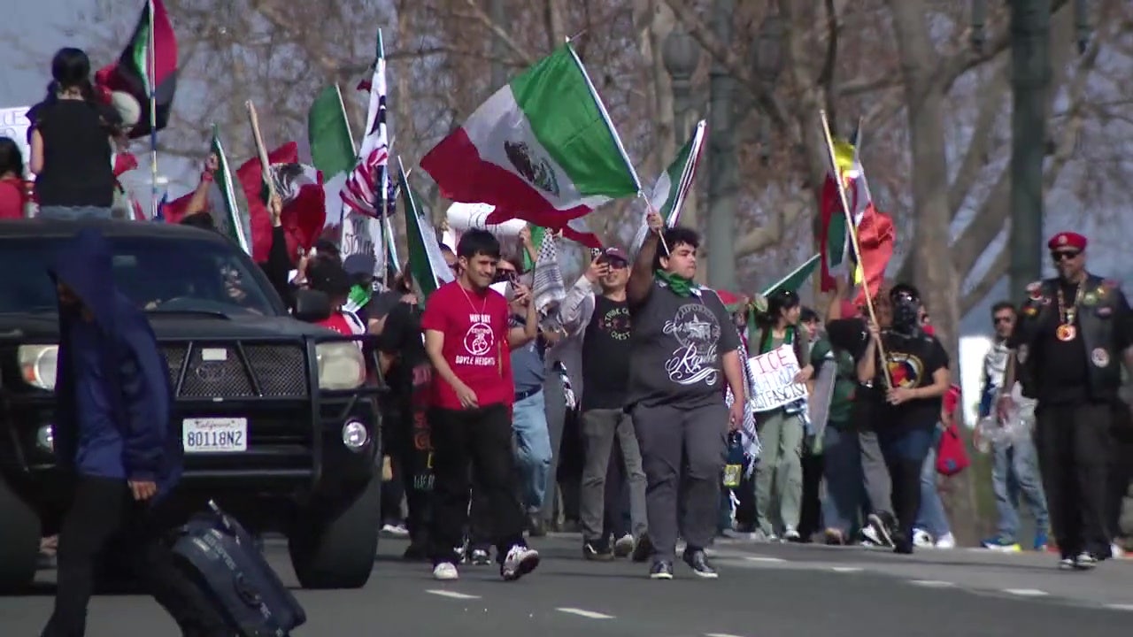 LA protest stabbing caught on camera; downtown demonstrations continue peacefully for 7th day