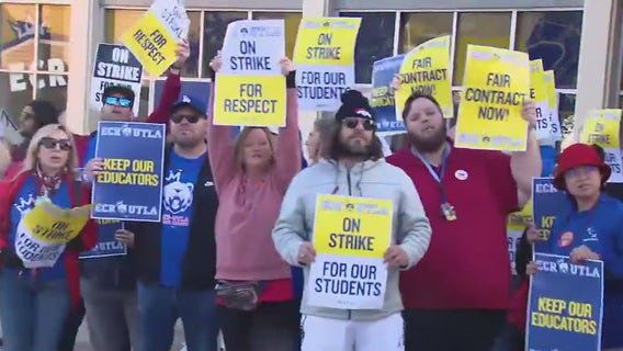 El Camino Real HS teachers go on strike