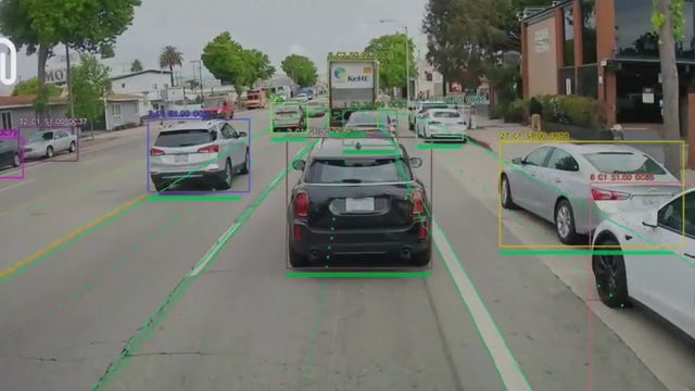 LA drivers can now get fined for parking in designated bus lanes