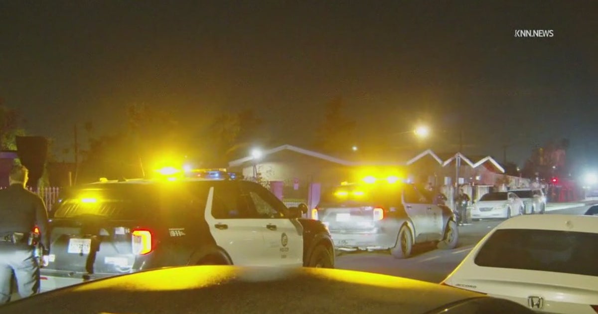Man shot to death near church in Pacoima | FOX 11 Los Angeles