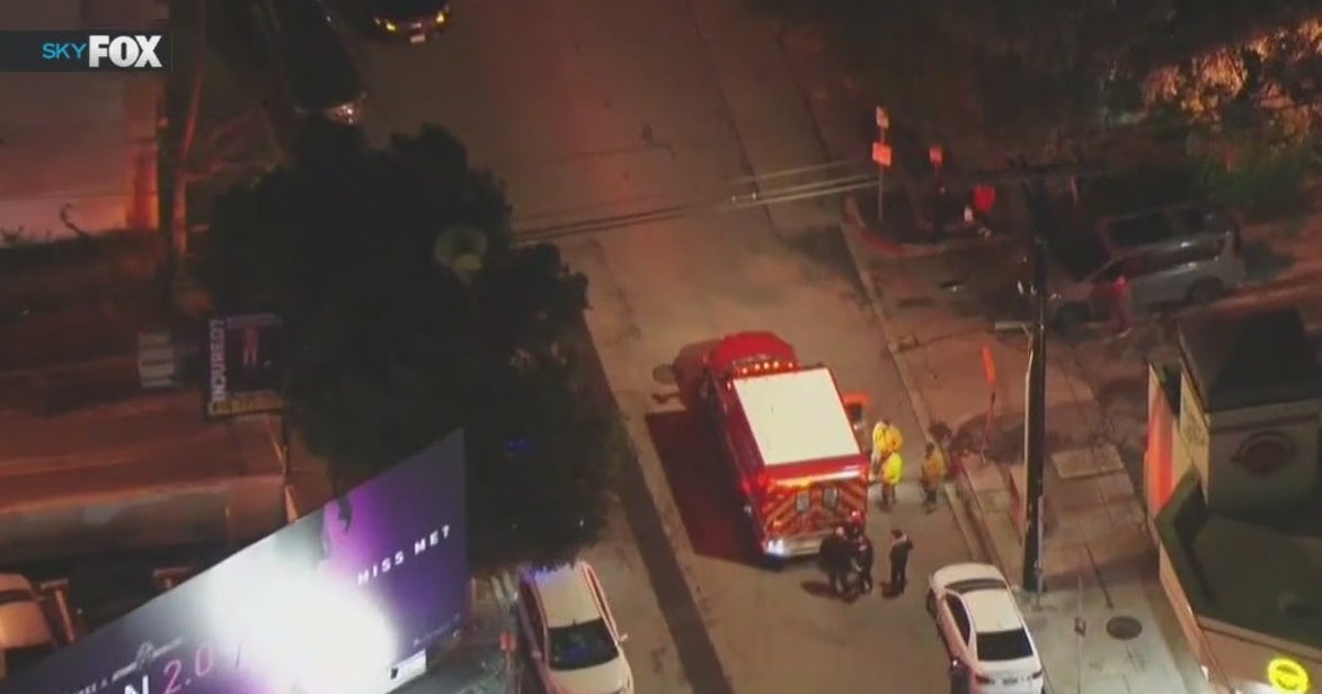 Woman shot after being followed to Studio City home | FOX 11 Los Angeles
