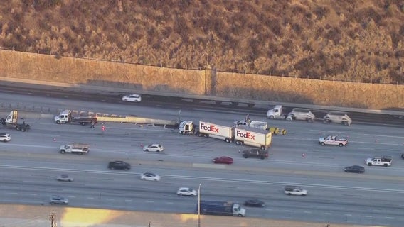 10 Freeway crash Pomona: Lanes reopen following collision involving FedEx truck