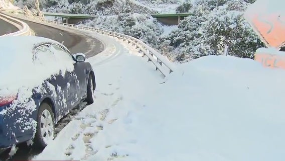 Snow blasts Southern California's mountain communities