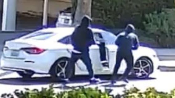 3 wanted for robbery of letter carrier in Sherman Oaks