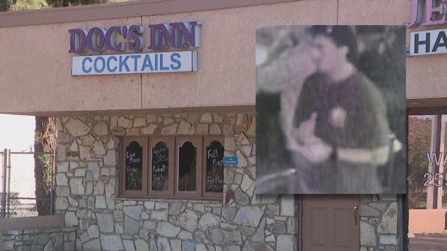 Elderly man attacked at Santa Clarita bar