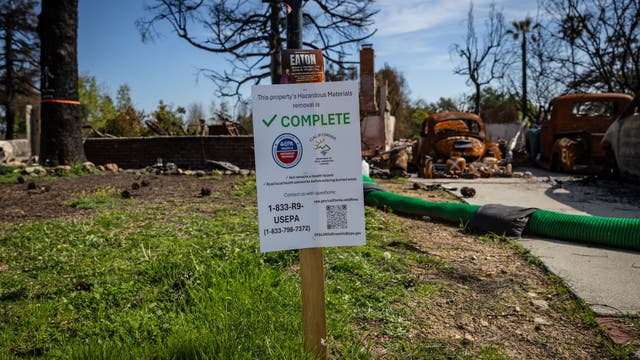 Deadline looms for LA wildfire victims to complete debris removal form